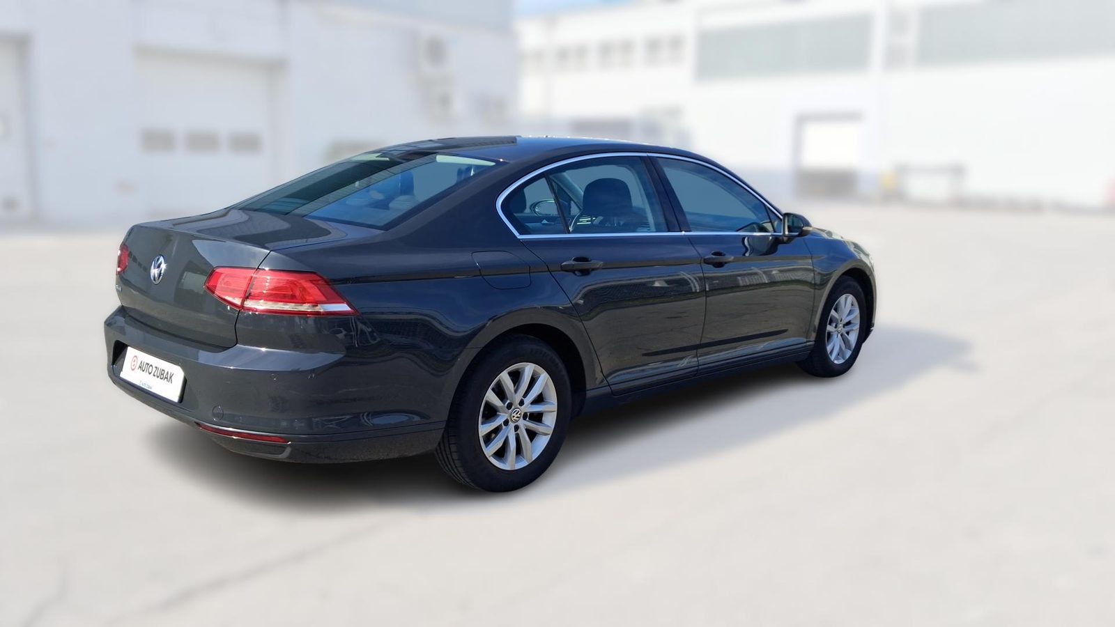 2017 Volkswagen Passat — fotografija 7