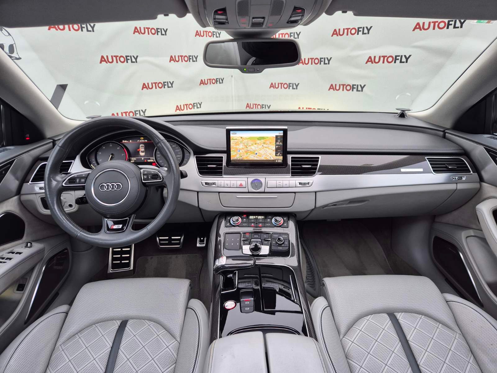 2012 Audi S8 — fotografija 12