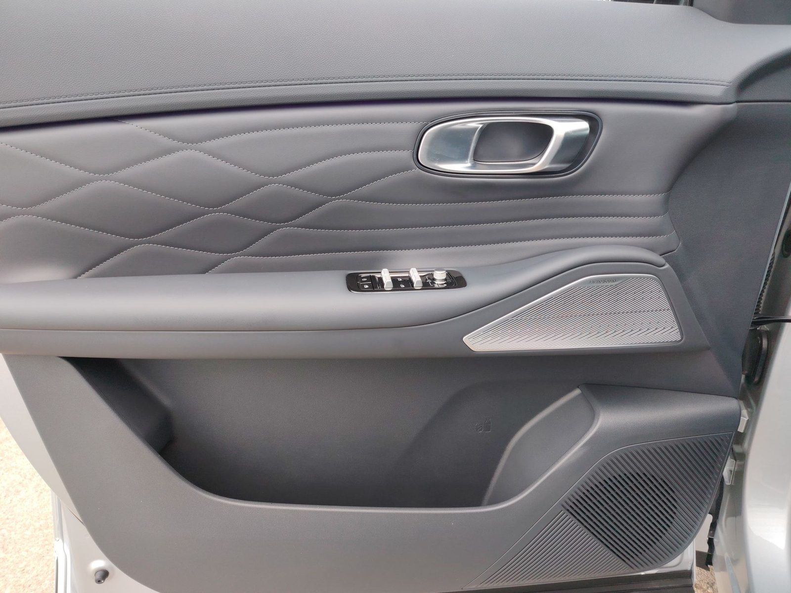2026 Geely Starray EM-i — fotografija 13