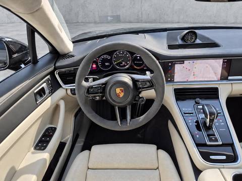 2022 Porsche Panamera — sličica 17
