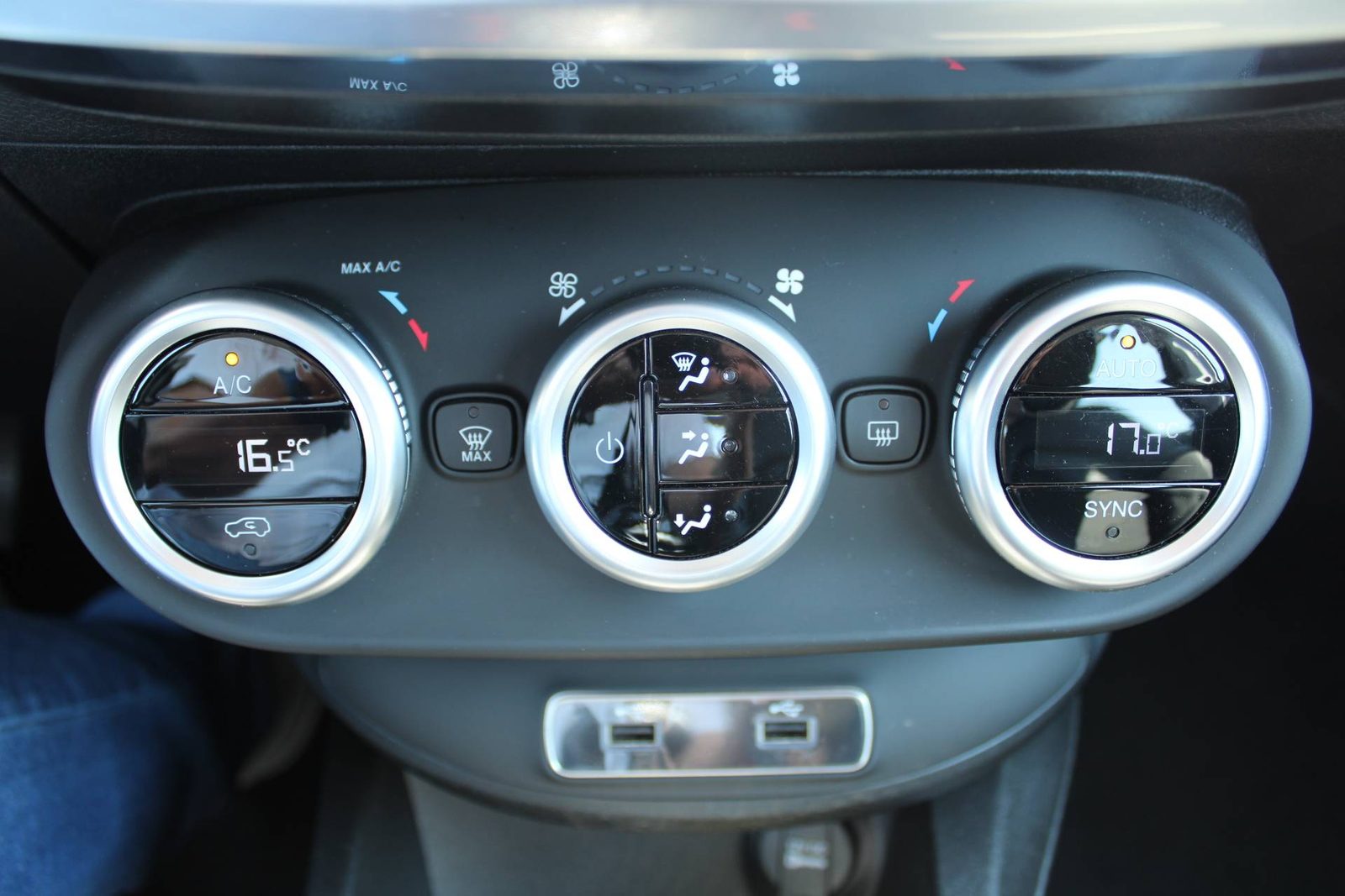 2021 Fiat 500X — fotografija 21