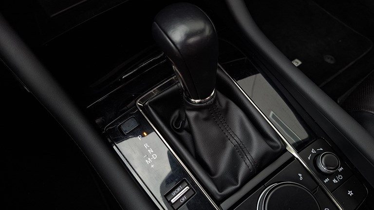 2021 Mazda 3 — fotografija 18