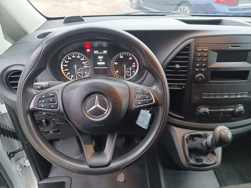 2018 Mercedes-Benz Vito — fotografija 16