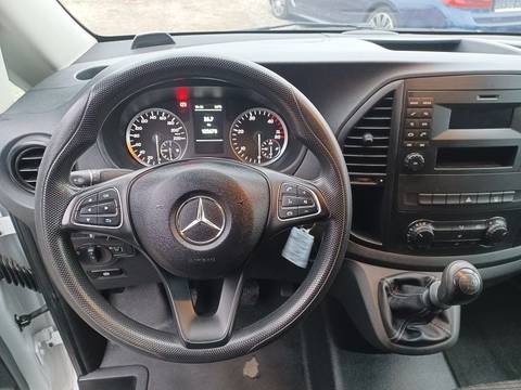 2018 Mercedes-Benz Vito — sličica 16