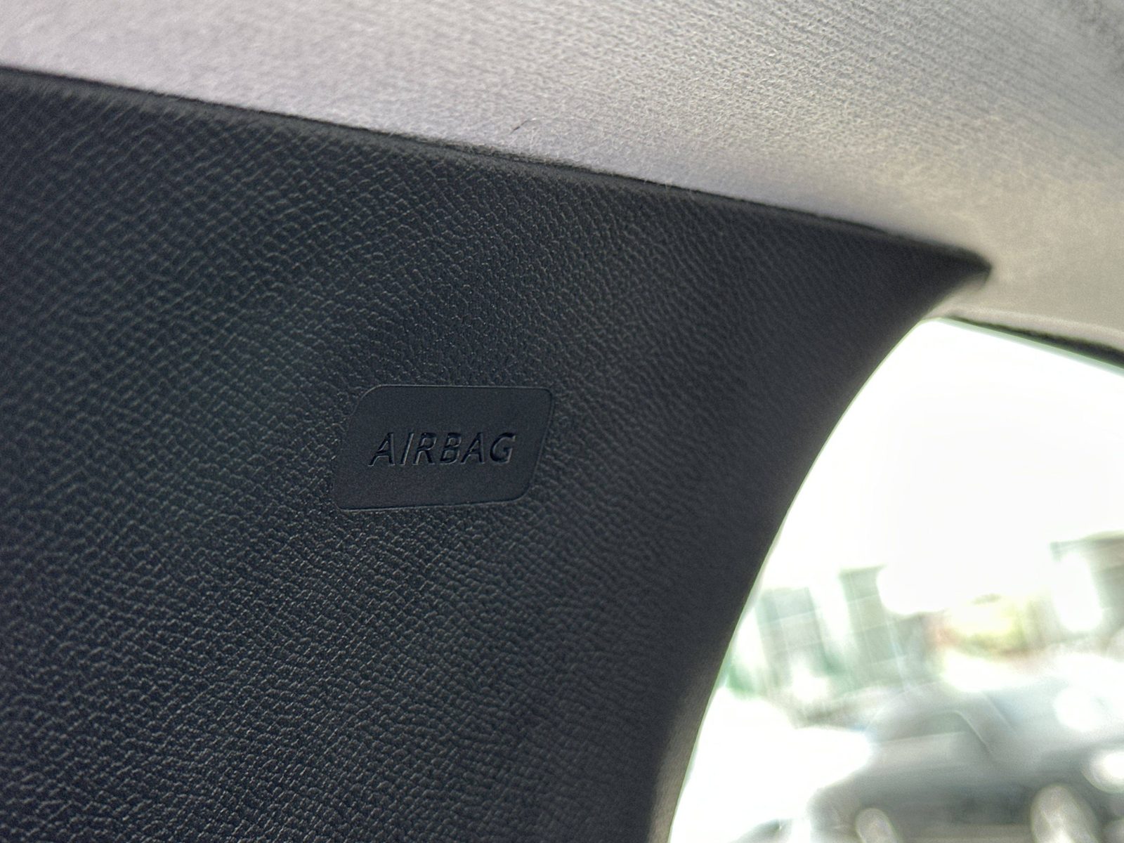 2025 Peugeot 208 — fotografija 18