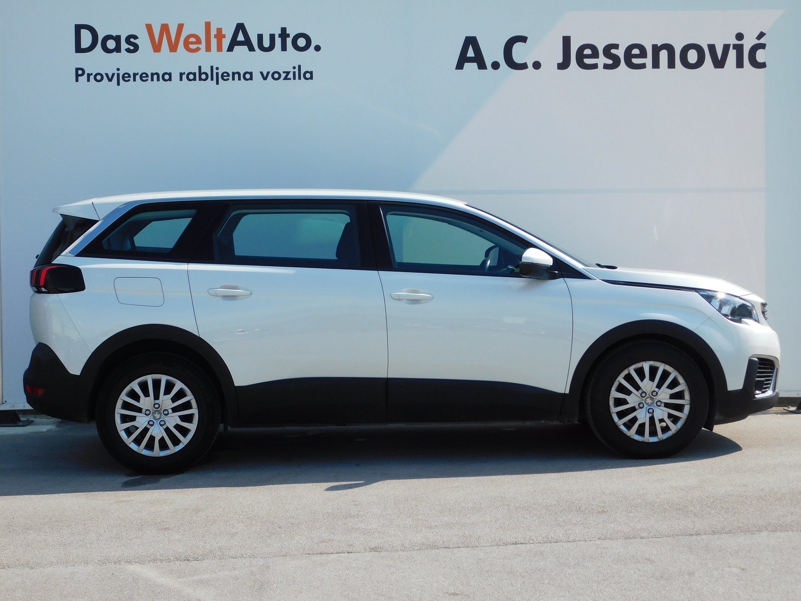 2017 Peugeot 5008 — fotografija 4