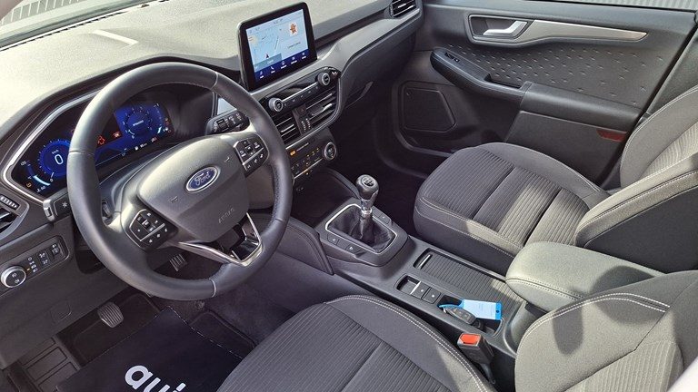 2021 Ford Kuga — fotografija 5