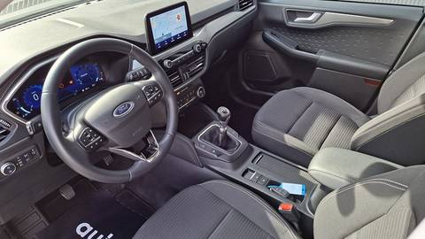 2021 Ford Kuga — sličica 5