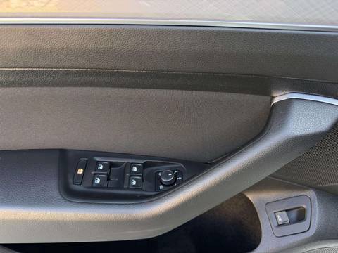 2022 Volkswagen Passat — sličica 29
