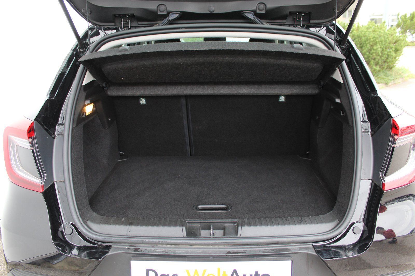 2021 Renault Captur — fotografija 12