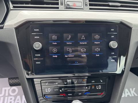 2022 Volkswagen Passat Variant — sličica 30