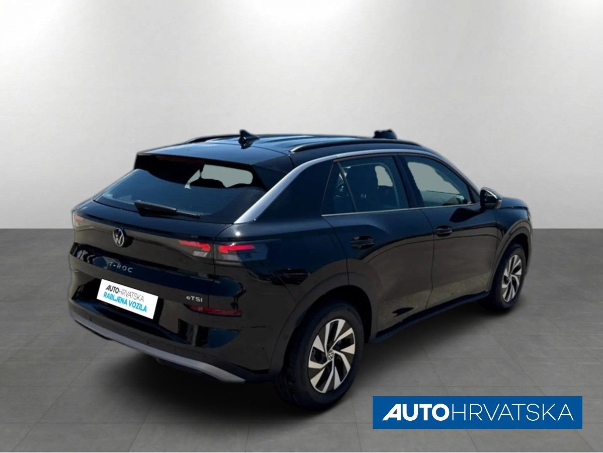2026 Volkswagen T-Roc — fotografija 4