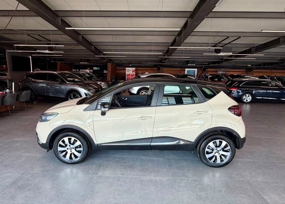 2019 Renault Captur — fotografija 4
