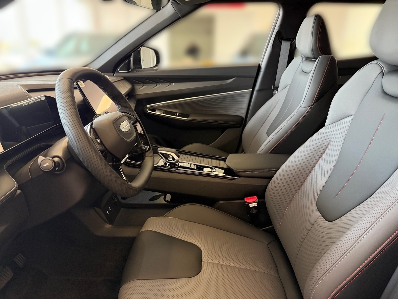 2026 Geely Cityray — fotografija 15