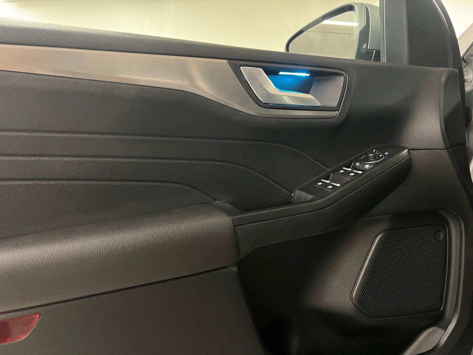 2023 Ford Kuga — fotografija 14