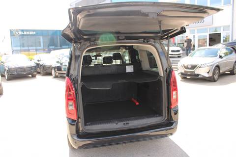 2021 Opel Combo — sličica 9