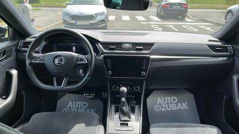 2020 Škoda Superb — sličica 11