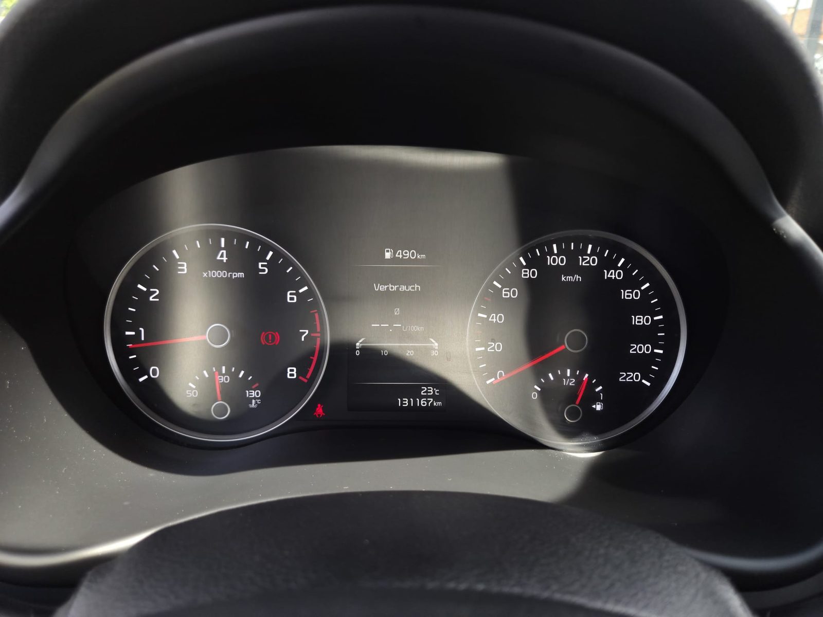 2023 Kia Stonic — fotografija 13