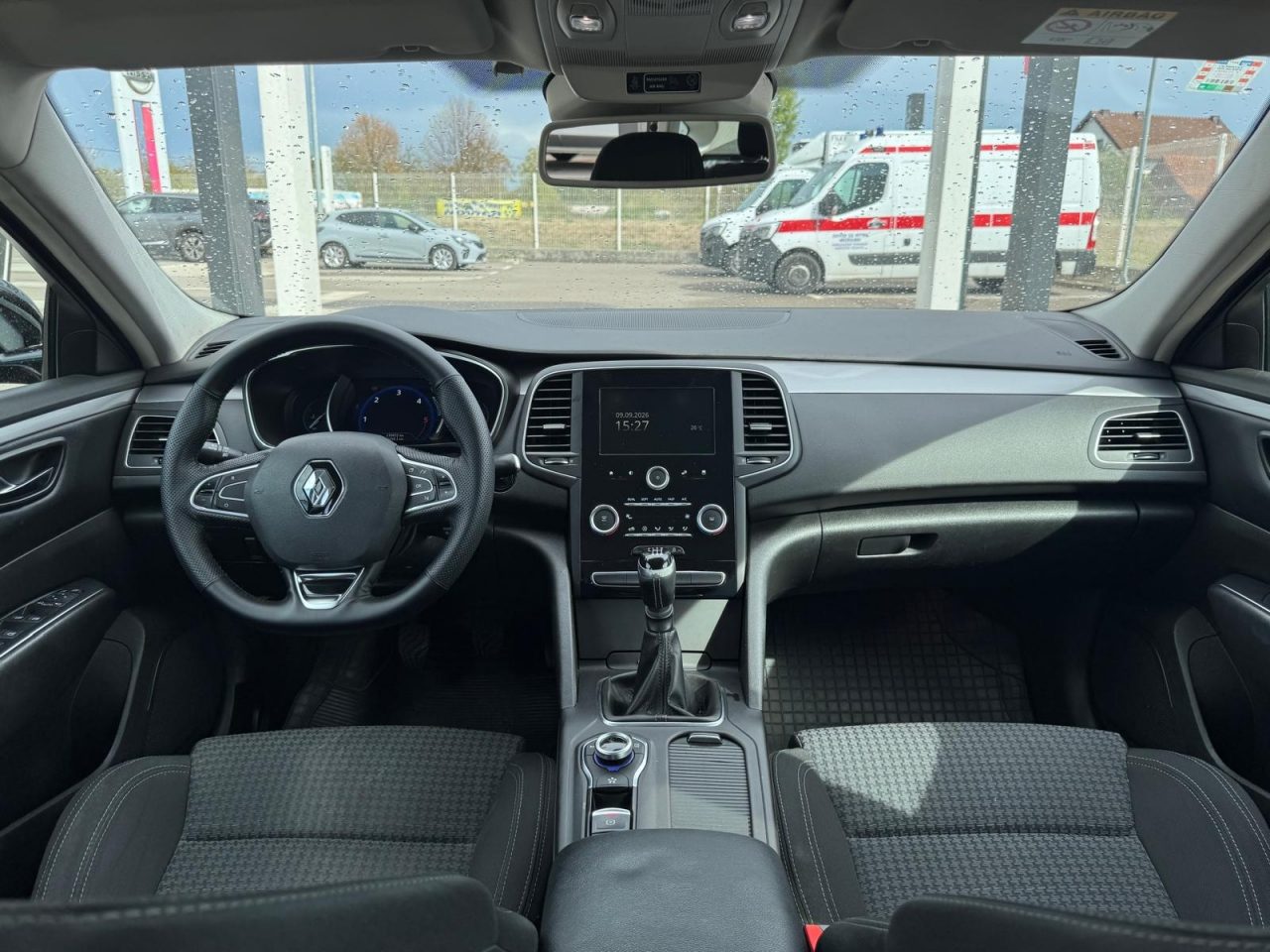 2017 Renault Talisman — fotografija 9