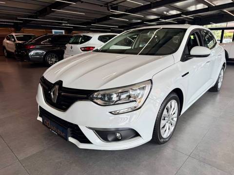 2017 Renault Megane — sličica 2