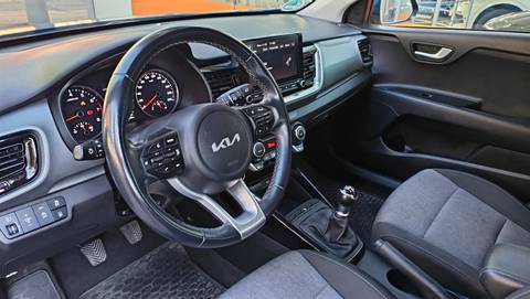 2023 Kia Stonic — sličica 7