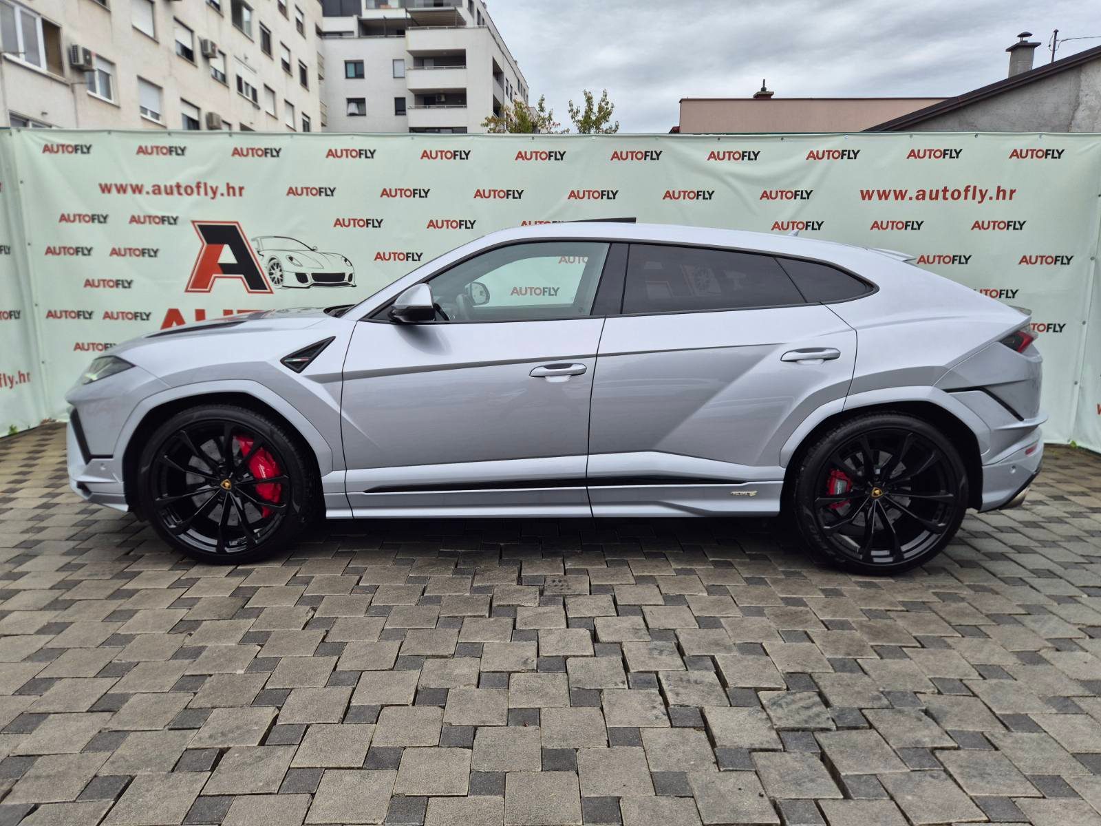 2023 Lamborghini Urus — fotografija 4