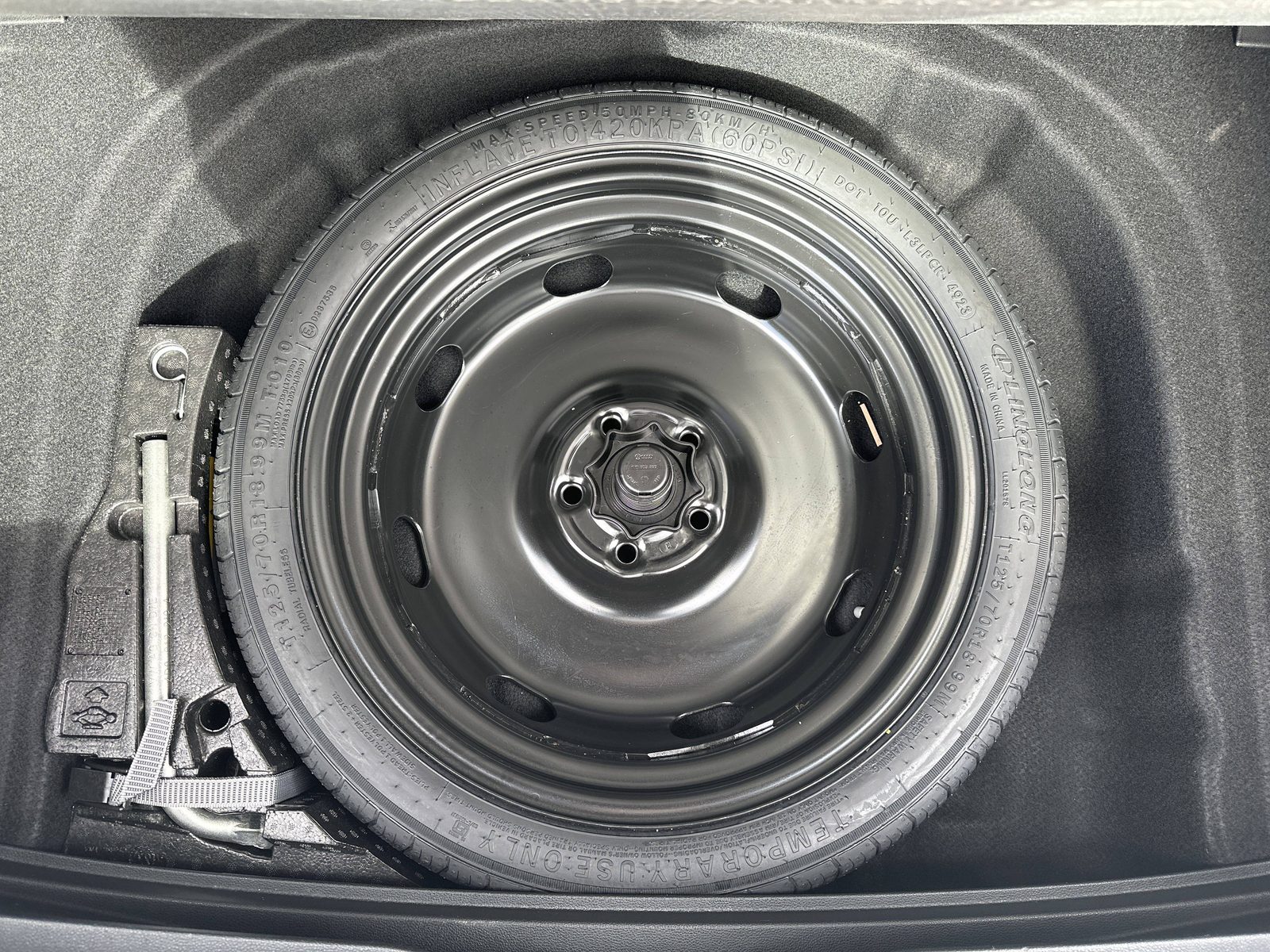 2024 Volkswagen Golf — fotografija 17