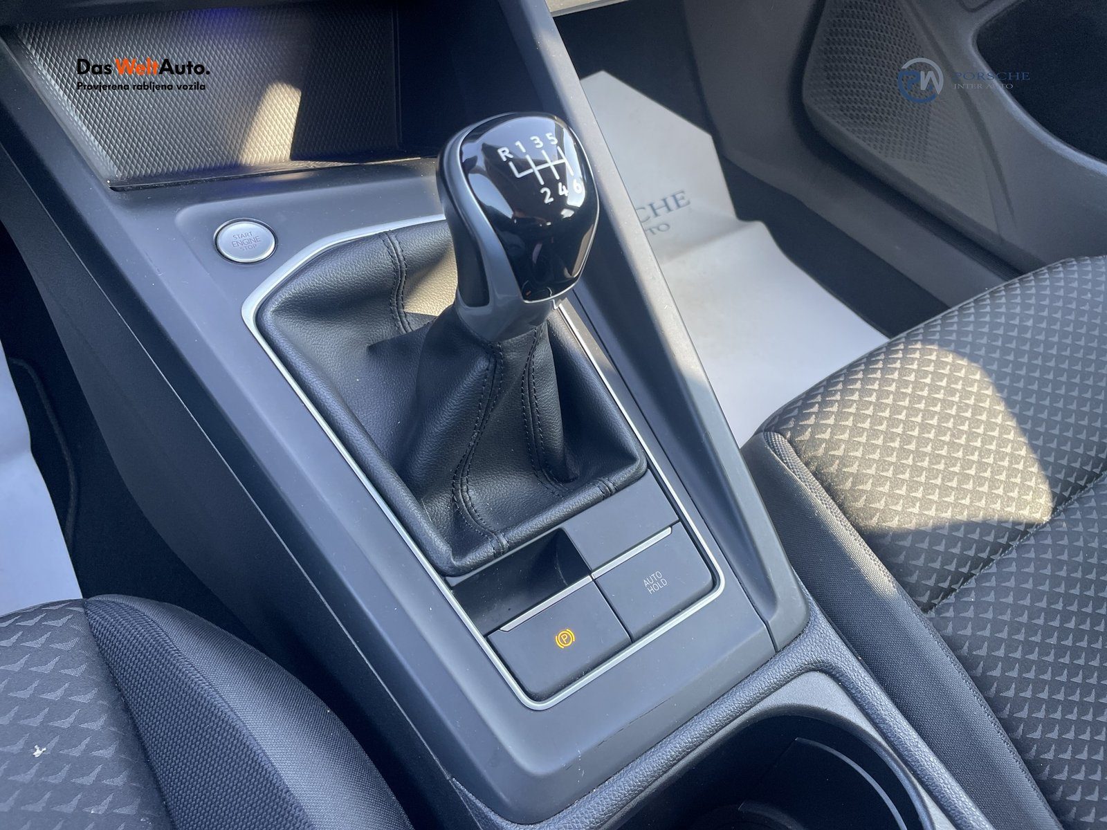 2021 Volkswagen Golf — fotografija 19
