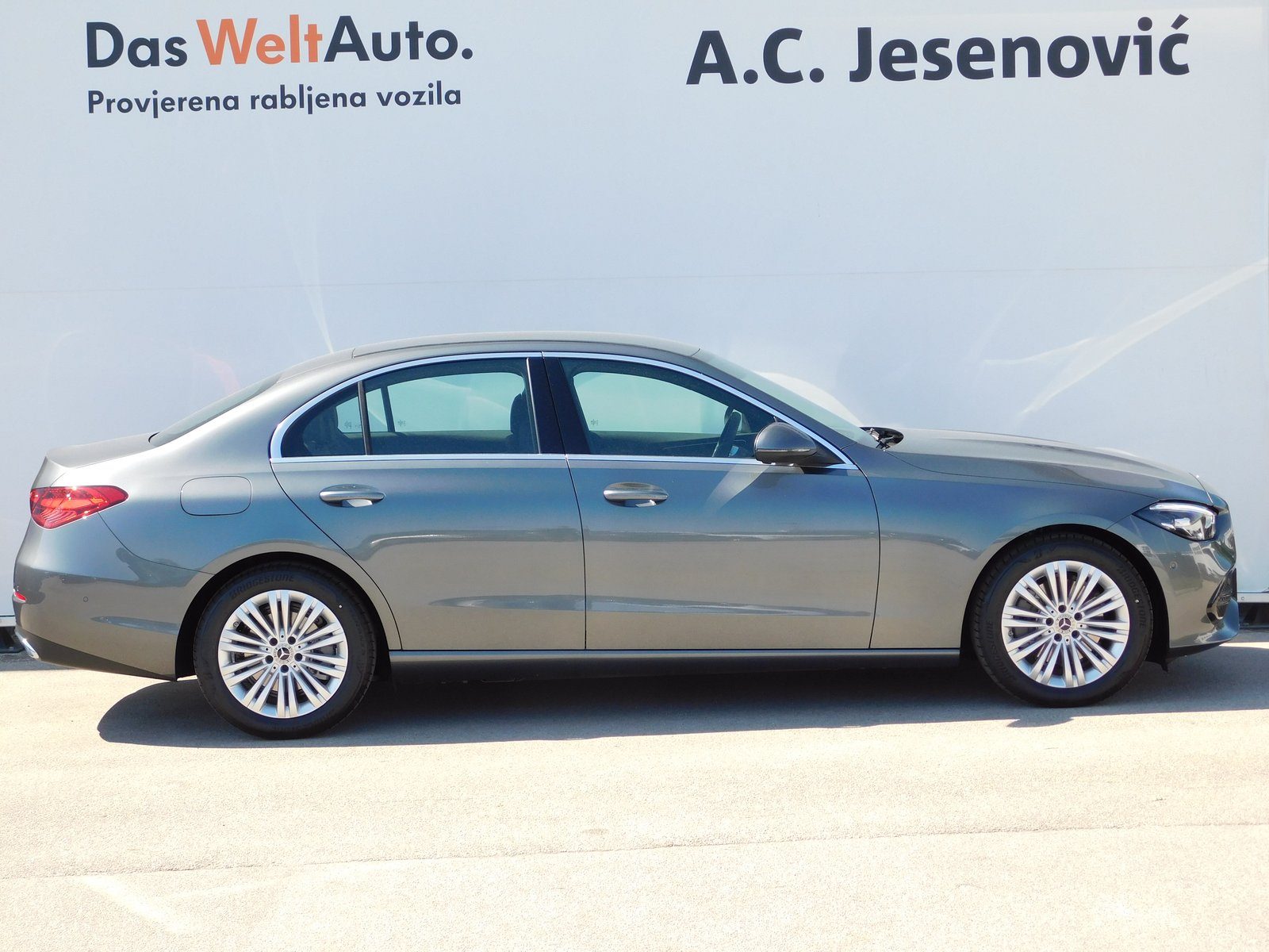 2024 Mercedes-Benz C-klasa — fotografija 4