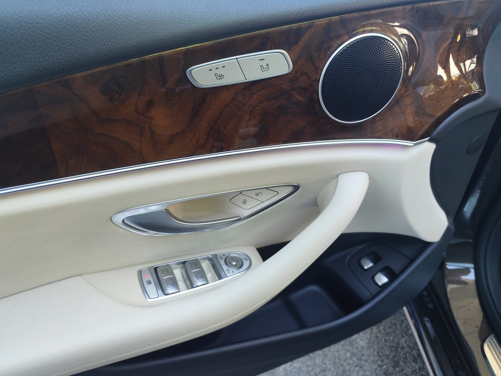 2017 Mercedes-Benz E-klasa — fotografija 9