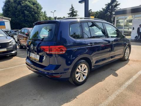 2019 Volkswagen Touran — sličica 3