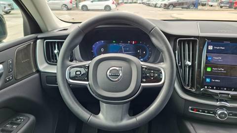2023 Volvo XC60 — sličica 10