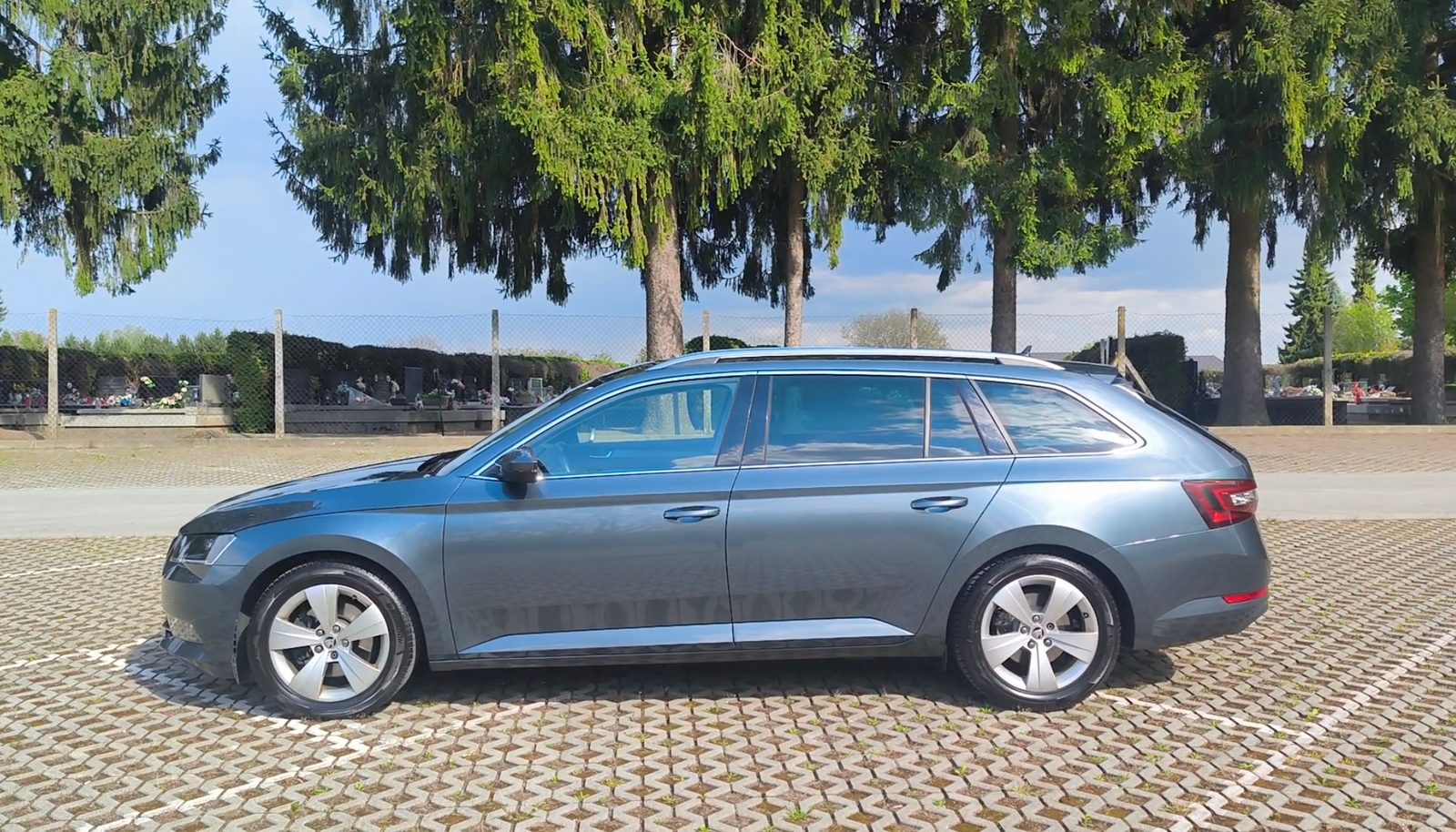 2019 Škoda Superb — fotografija 6