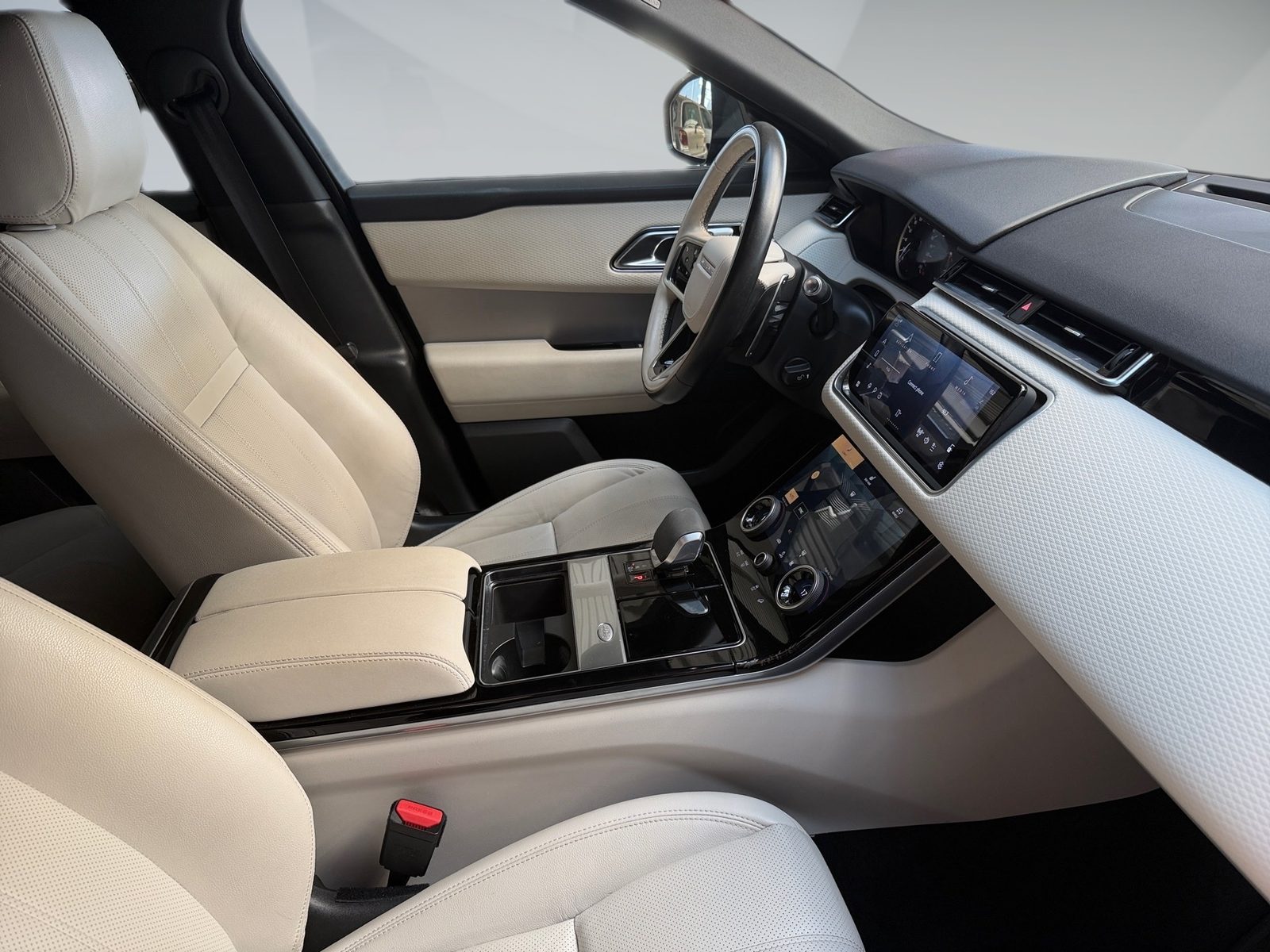 2022 Land Rover Range Rover Velar — fotografija 23