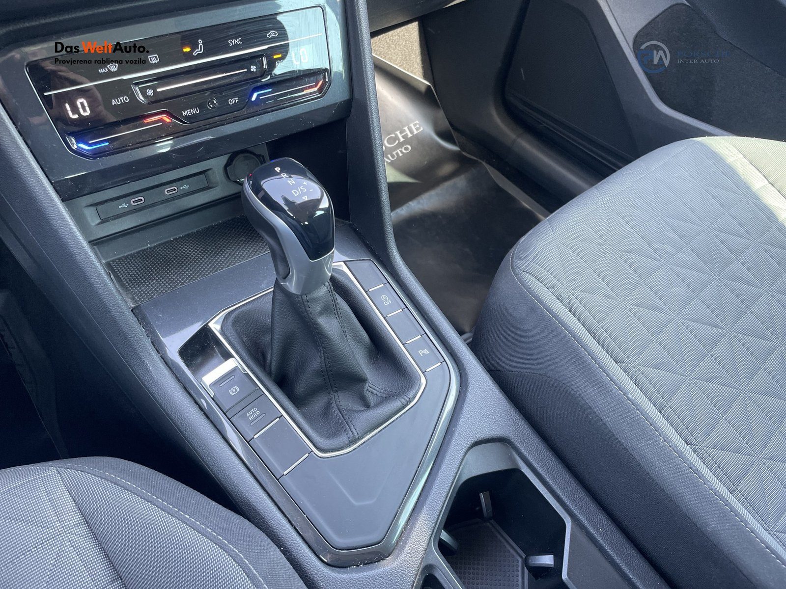 2021 Volkswagen Tiguan — fotografija 19