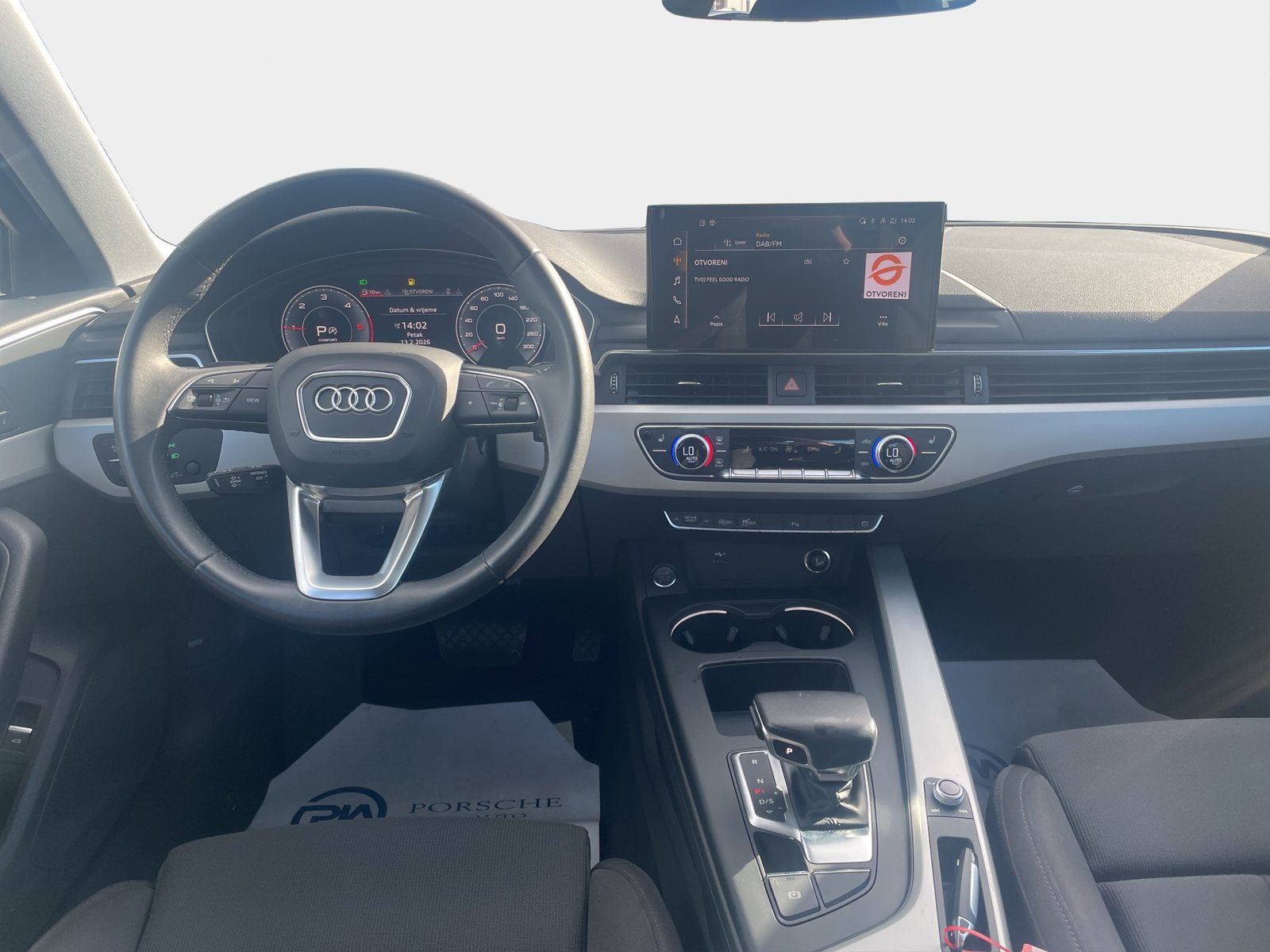 2023 Audi A4 — fotografija 11