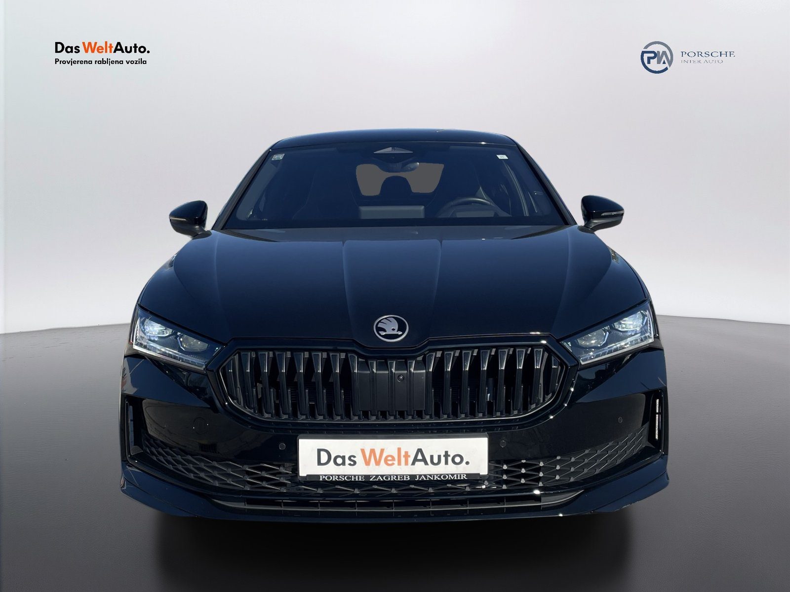 2025 Škoda Superb Sportline — fotografija 4