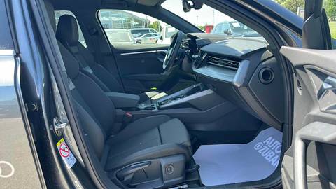 2025 Audi A3 Sportback — sličica 9