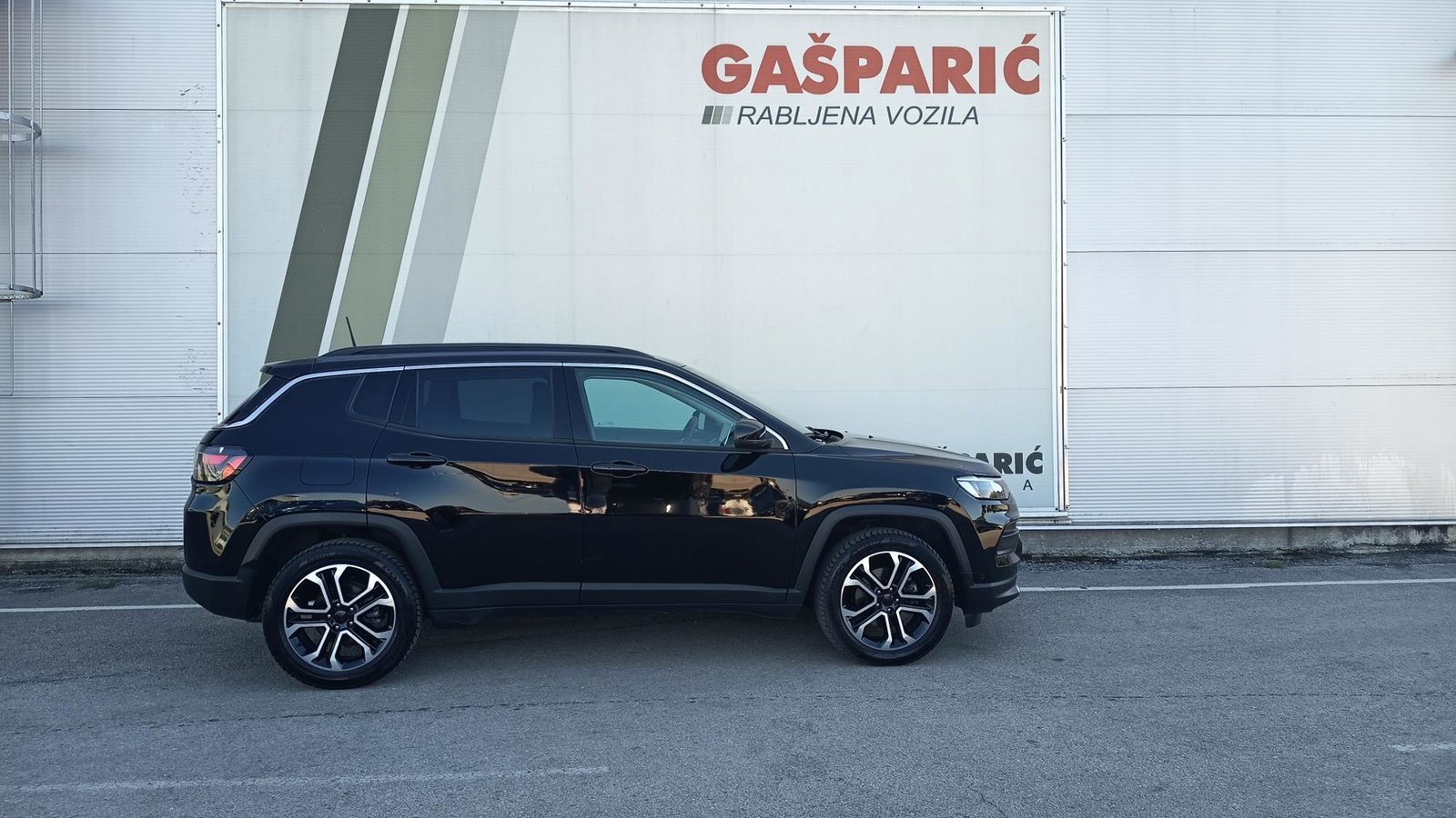 2023 Jeep Compass — fotografija 3