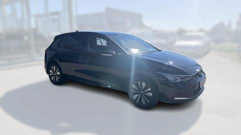 2023 Volkswagen Golf — sličica 3