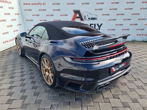 2022 Porsche 911 — sličica 13