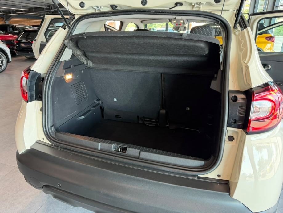 2019 Renault Captur — fotografija 26