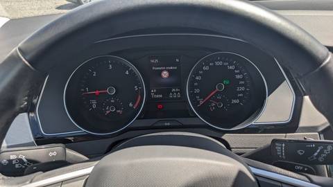 2023 Volkswagen Passat — sličica 27