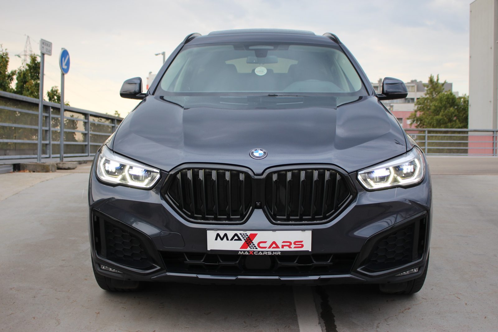 2020 BMW X6 — fotografija 11