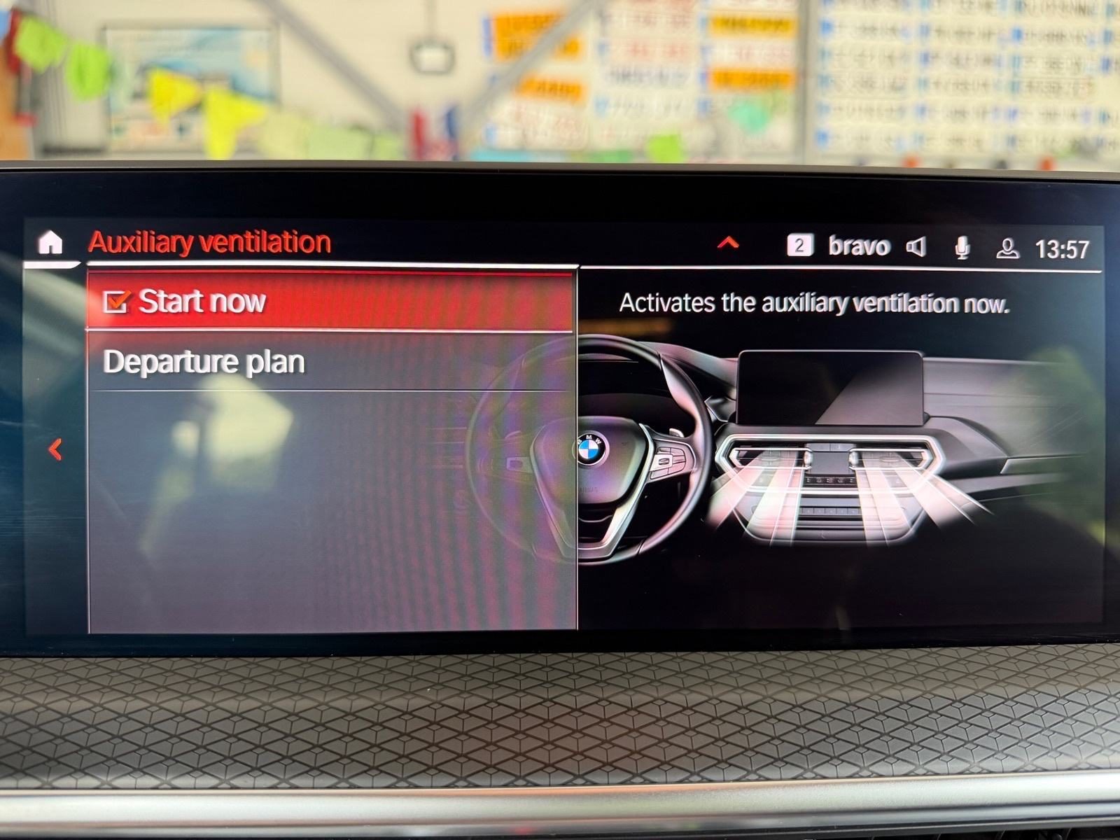 2021 BMW X4 M Sport — fotografija 24