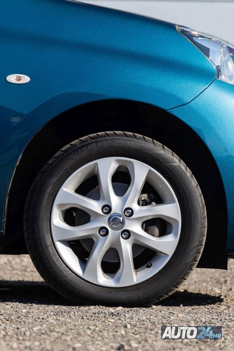 2014 Nissan Micra Acenta — sličica 12