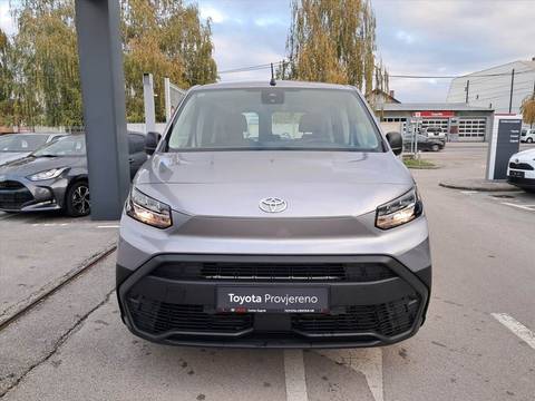 2026 Toyota Proace City Verso — sličica 2