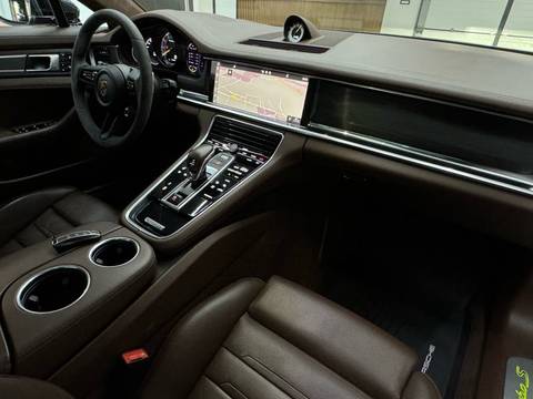 2021 Porsche Panamera — sličica 23