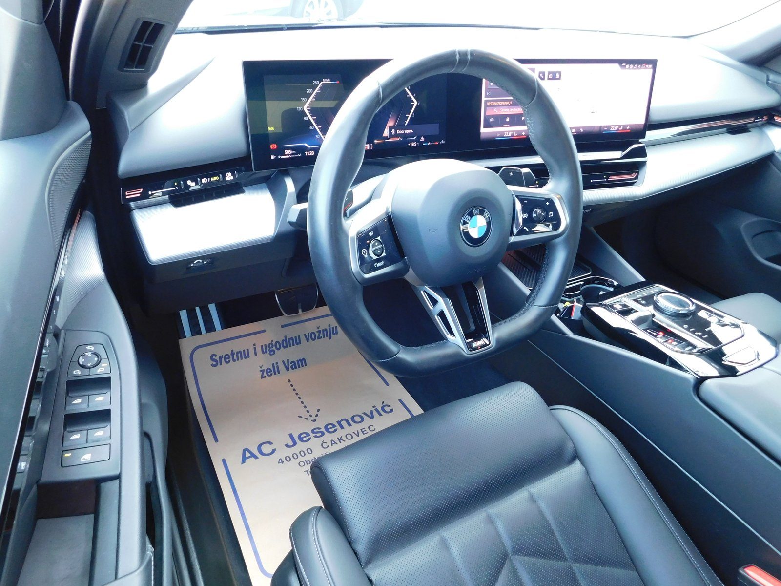 2024 BMW Serija 5 — fotografija 9