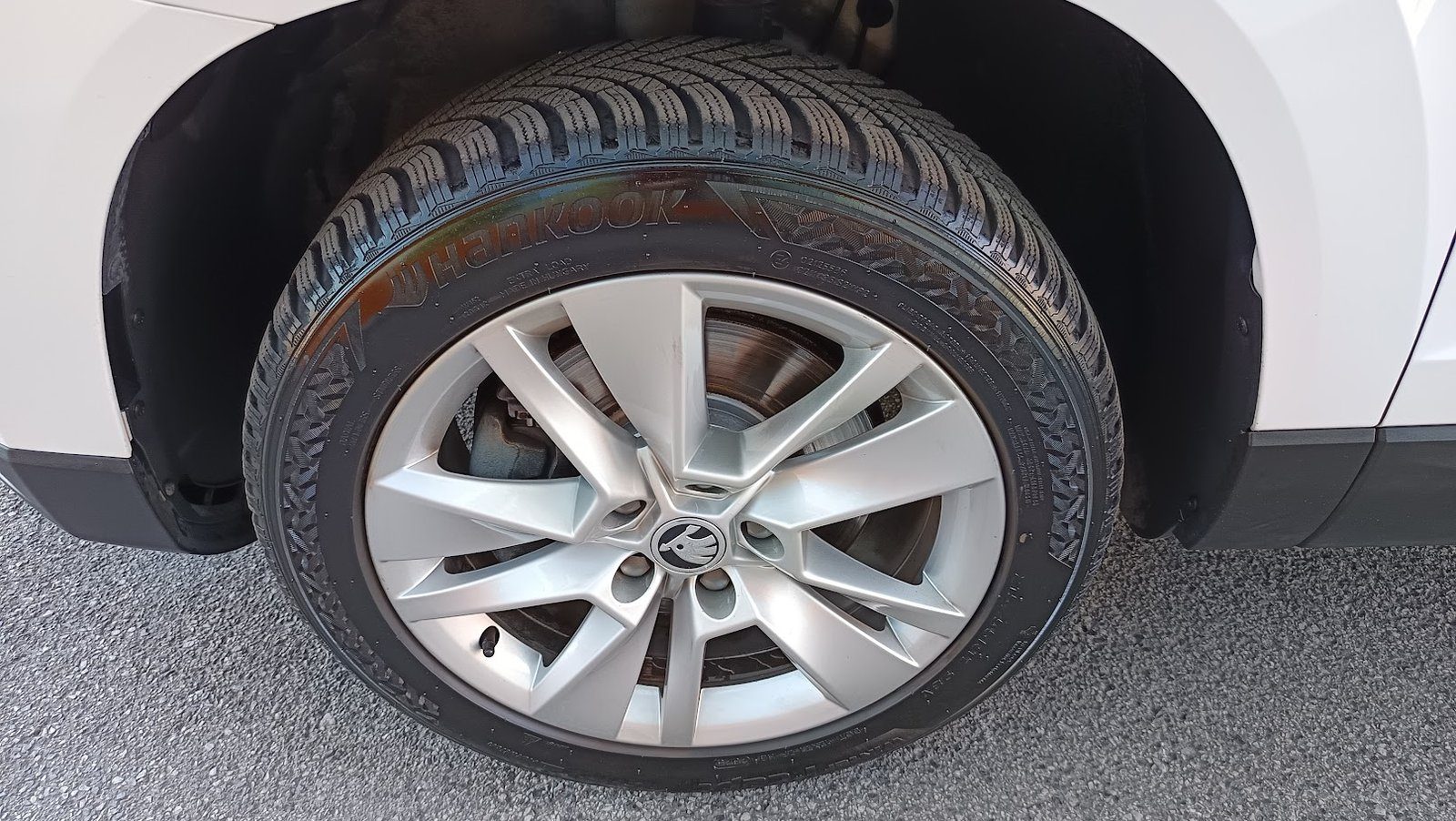 2018 Škoda Karoq — fotografija 8